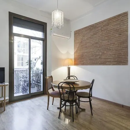 Pl Universitat Bright And Cozy 2bd - 2bth Apartment *