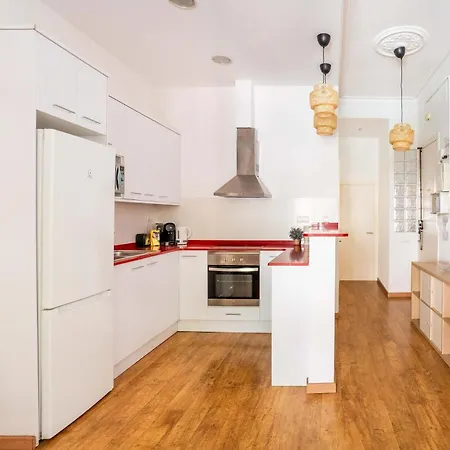 Pl Universitat Bright And Cozy 2bd - 2bth *