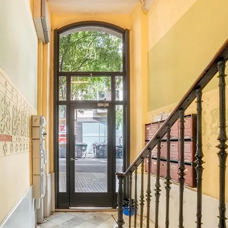Pl Universitat Bright And Cozy 2bd - 2bth Barcelona